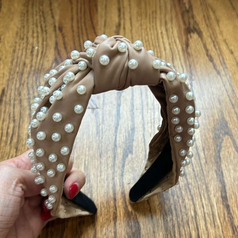 SSYS Tan Pearl Headband